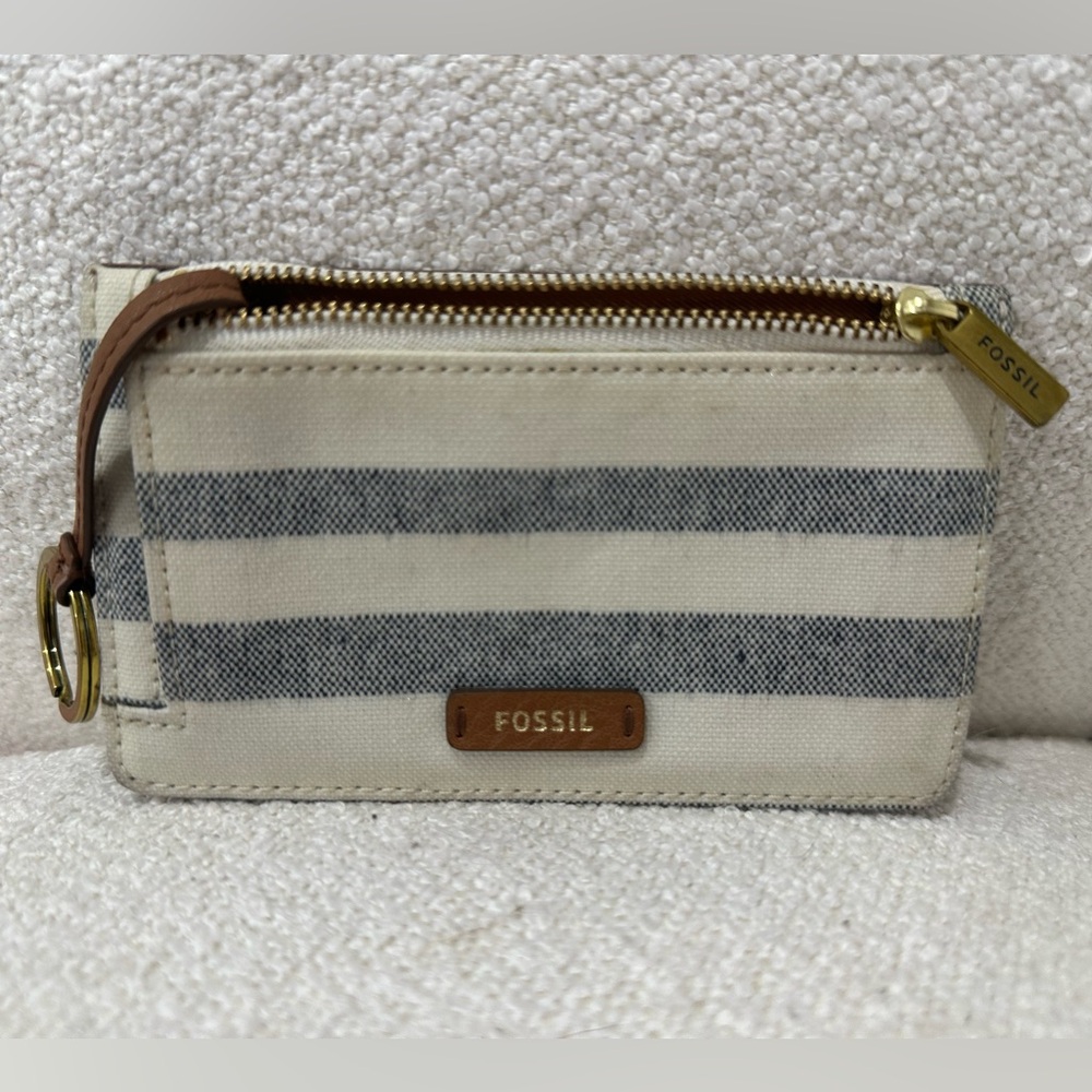 Fossil cardholder